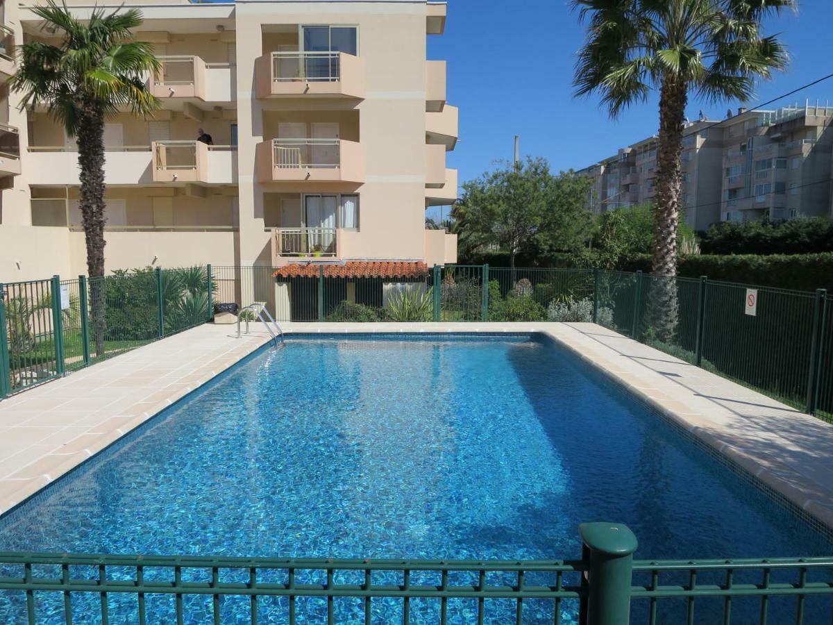 T2 Coquet Proche Plages, Port Et Centre Ville Golfe-Juan Luaran gambar